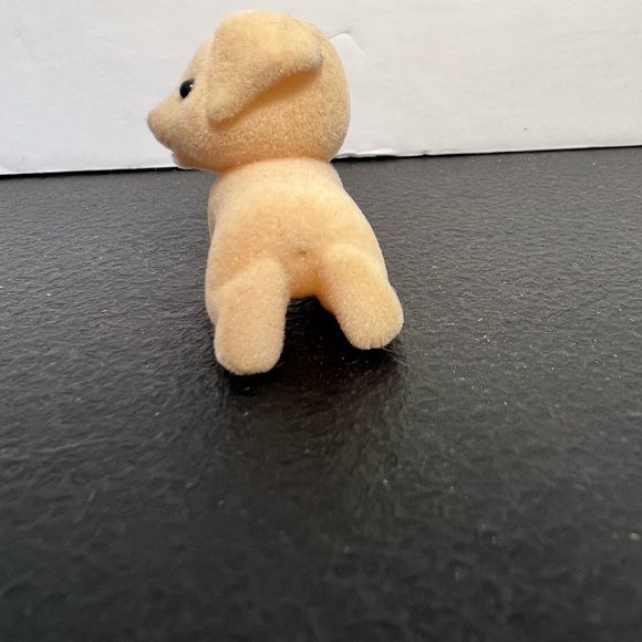 Calico Critters Sylvanian Family Labrador Dog Puppy Baby Figure - Picture 6 of 7